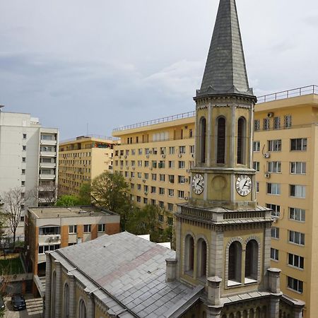 Agentia H Accommodation Бухарест Экстерьер фото